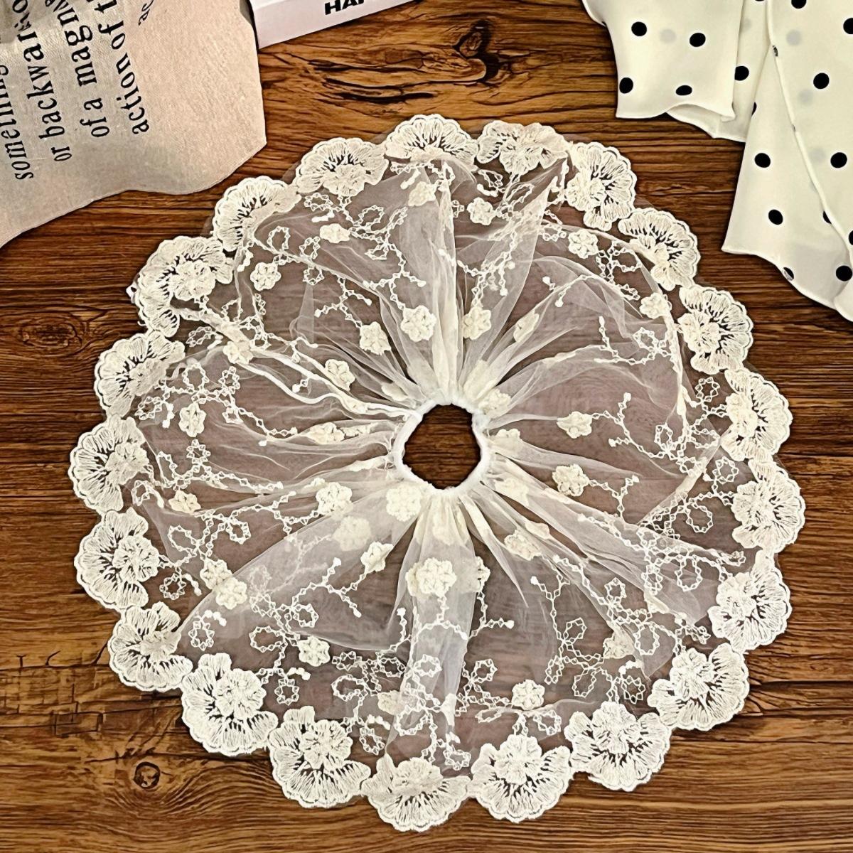 Large Embroidered Lace Hair Band, Mesh Yarn Fluffy Large Intestine Hair Band, New Women S High-End Head Flower Headdress.
