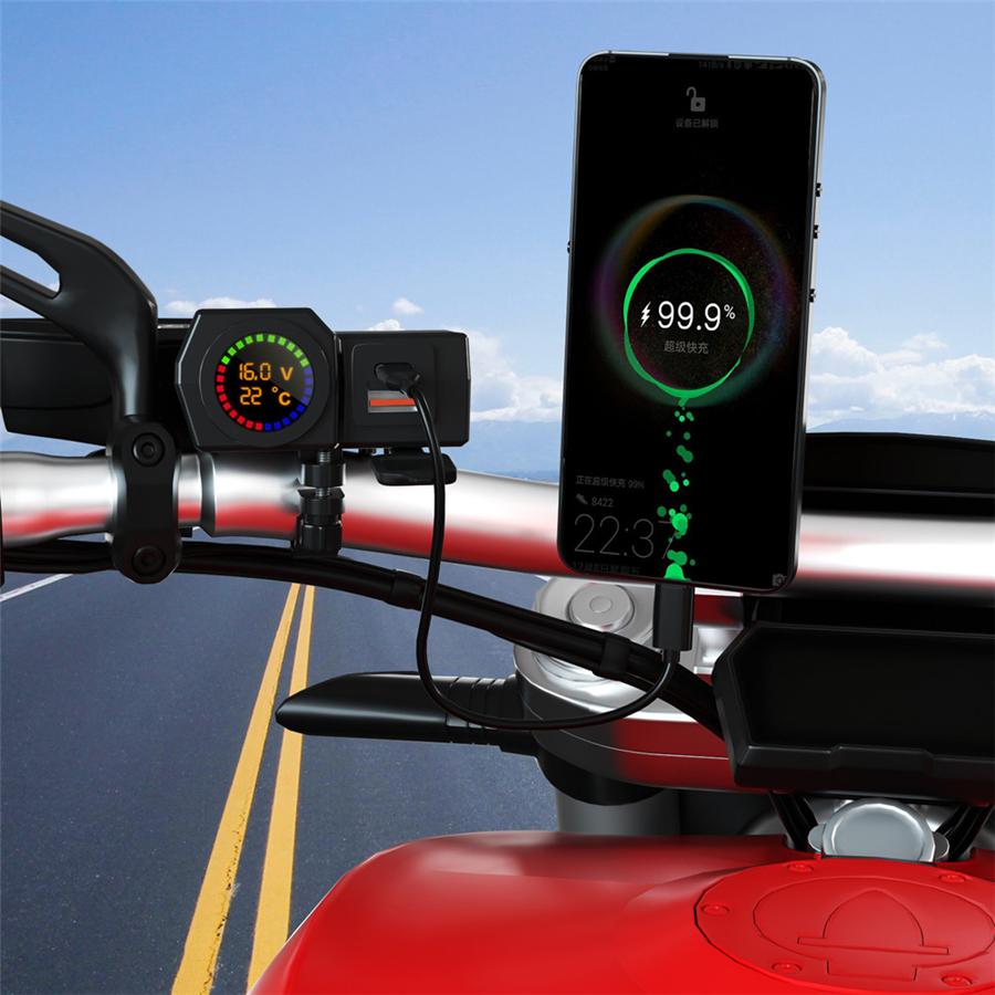 Motorcycle USB+Type-c Port Mobile Phone Charger With Temperature Voltage Display