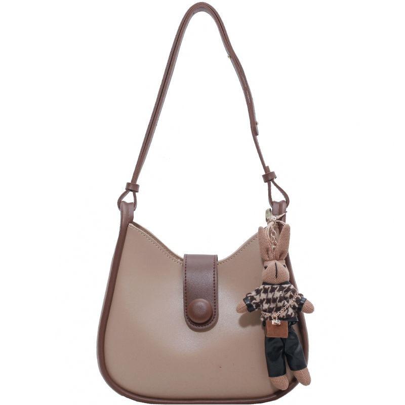 Today's popular bags are women's summer new trendy high-end texture niche messenger bags, shoulder bags.