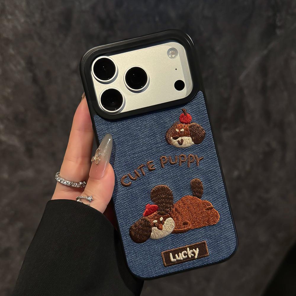 Apple 17/16Promax embroidered puppy mobile phone case is suitable for iPhone13 three-dimensional 14/15 anti-drop protective case.