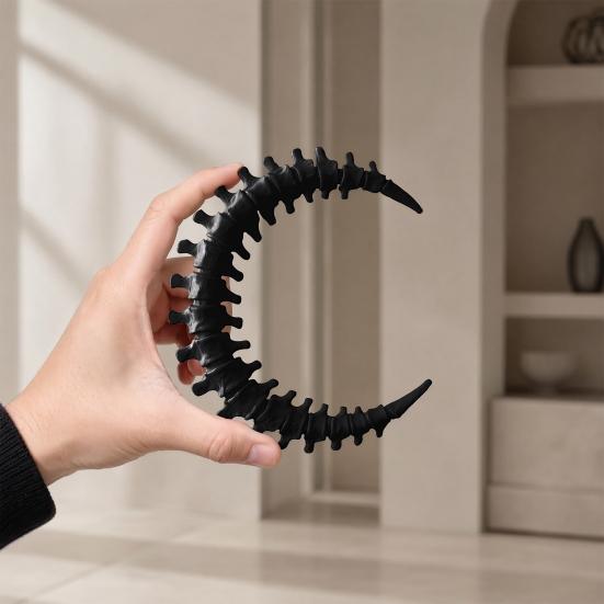 Spine Moon Ornament, 3D Printed Dark Atmosphere Wall Piece, Lightweight Desktop Sculpture, Anatomical Detail Halloween Decor