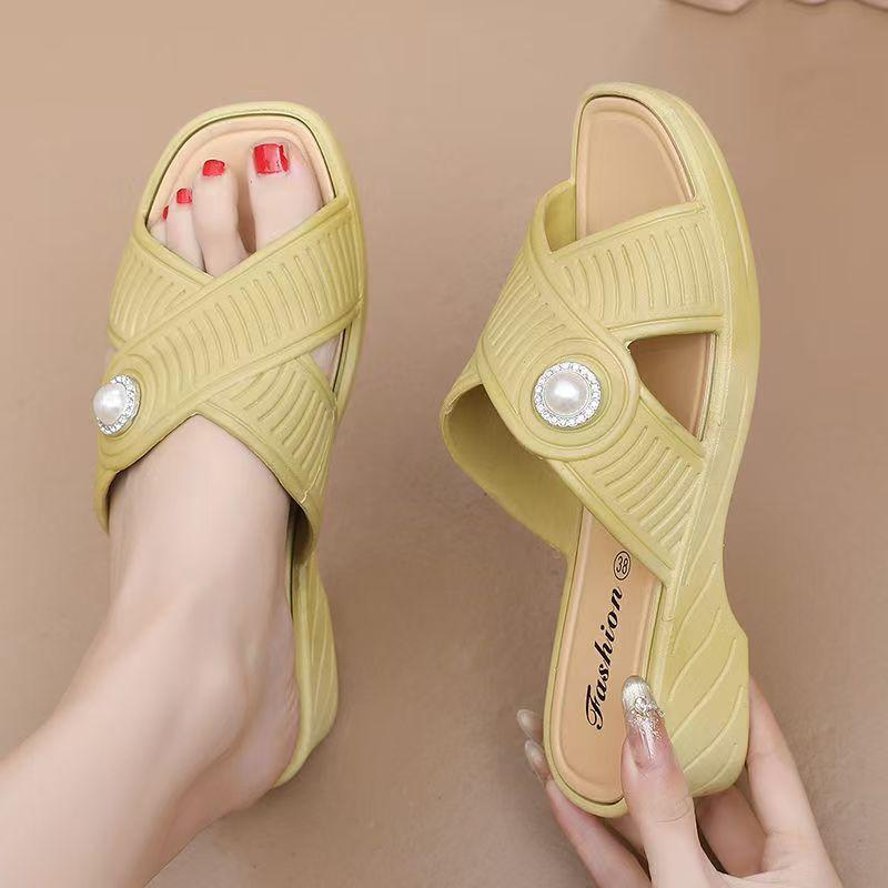 

Spring and summer fashion casual versatile women s slope high-heeled slippers thick-bottomed cool slippers 40