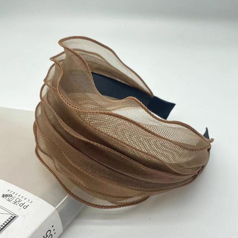 Witte Antislip Haarband met Tanden – Brede High-End Haarklem & Cover Artefact