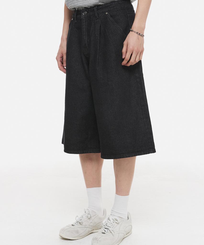 DNSR Single-Pleat Bermuda Denim Pants Black