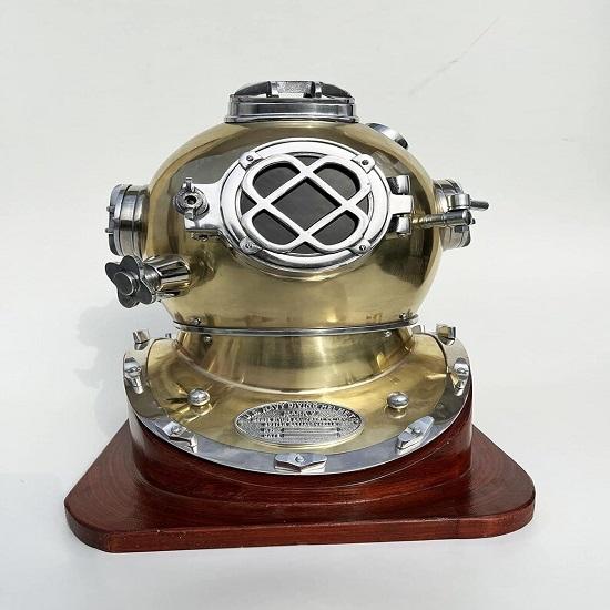 

Golden Diving Helmet US Navy Deep Sea Divers Helmet Nautical Gift