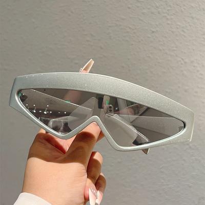 Y2k Classic Triangle Sun Glasses Glasses Ladies For Men Luxury Designer Style Style Sun Eyeglasses Steampunk Popular Elegant Ladies Eyewear UV400