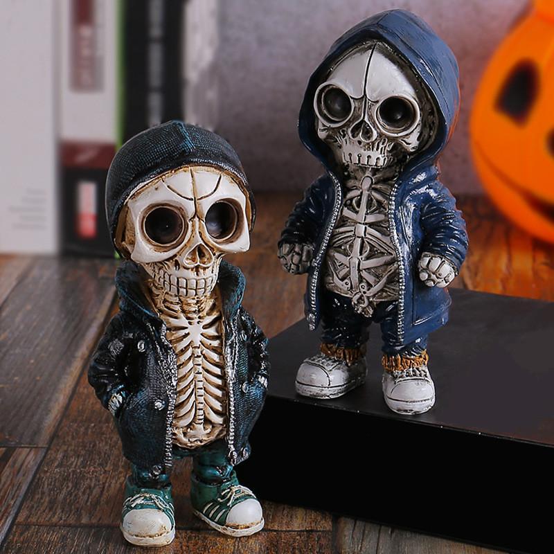 Unique Resin Skeleton Figurine In Versatile Colors For Halloween And Christmas Decor