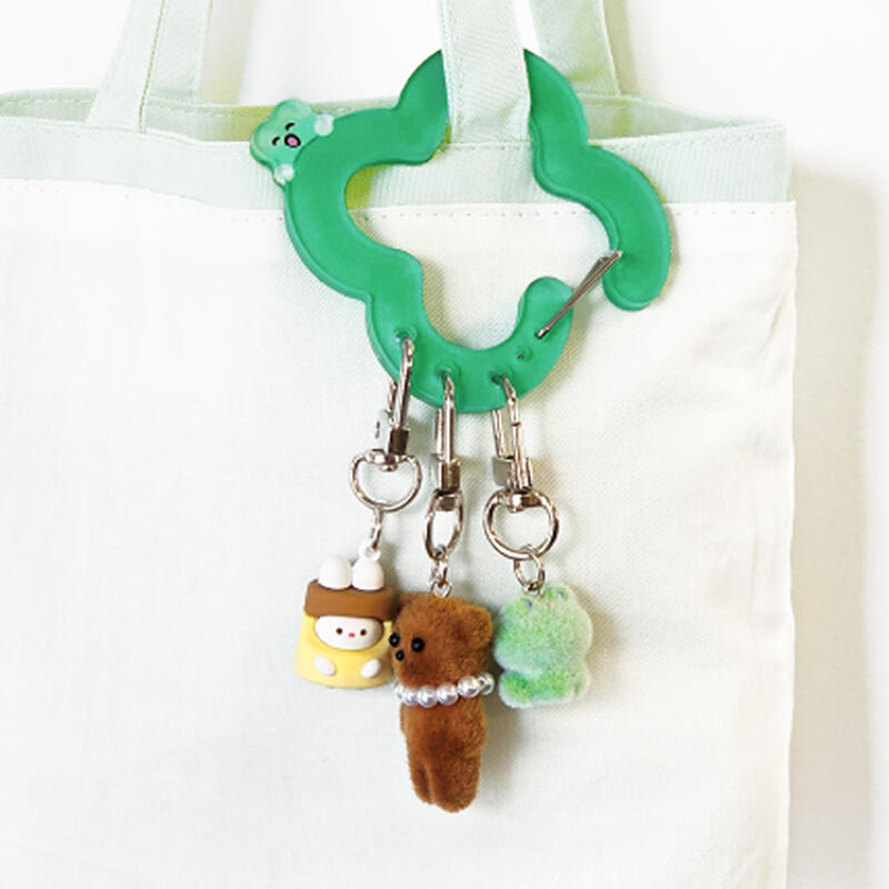 Acrylic Carabiner Keychain Clover (26032430)
