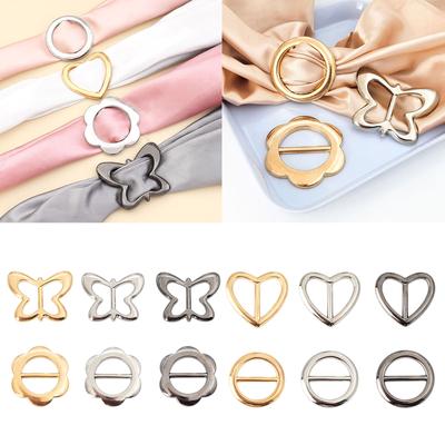 אביזרים – רצועות וחגורות לנשים