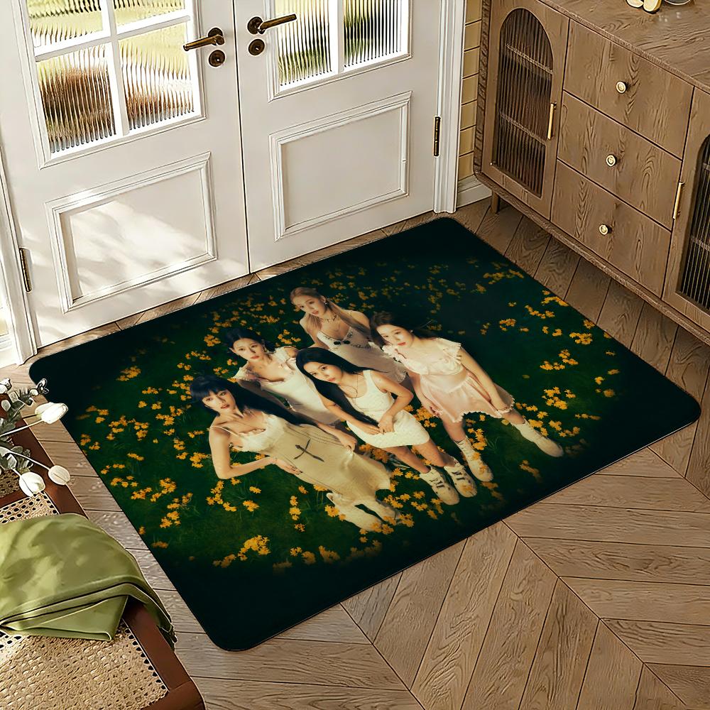 Kpop Girls G-GIDLE (G)I-DLE Floor Mat Soft Thickened Absorbent Non-Slip Bedroom Living Room Door Mat Home Decor Flannel Rugs