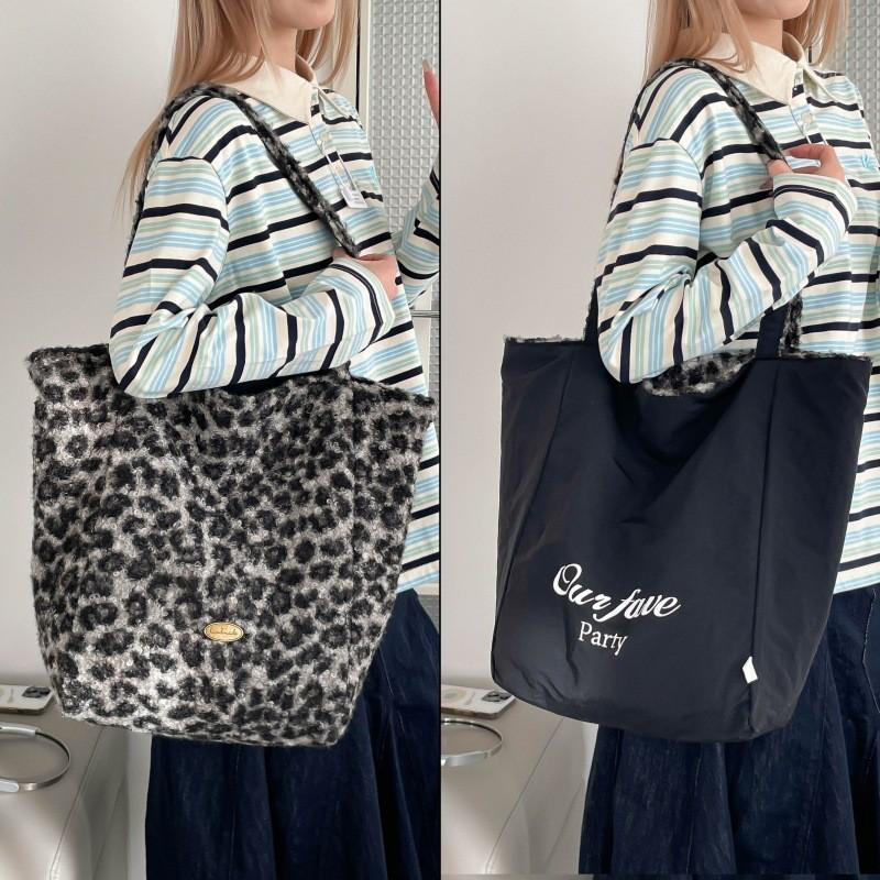 Borsa Tote in Lana da Donna con Chiusura Magnetica per Uso Quotidiano Casual