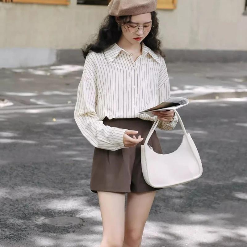 Stripe Women White Shirts Korean Elegant Loose Long Sleeve Female Blouse Autumn New Turn Down Collar Office Ladies Casual Tops