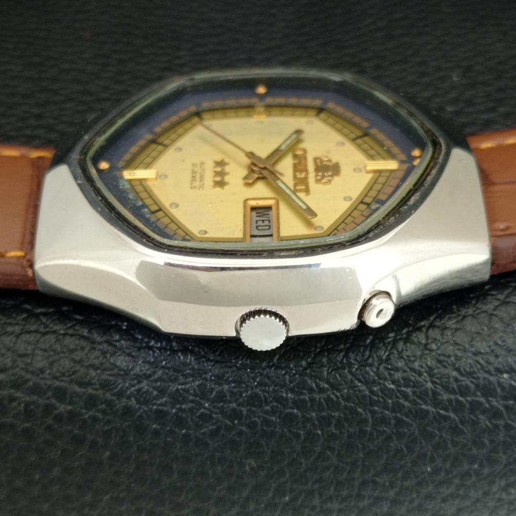 JAPAN VINTAGE ORIENT AUTOMATIC 46941 MENS ORIGINAL DIAL WATCH A705001-1