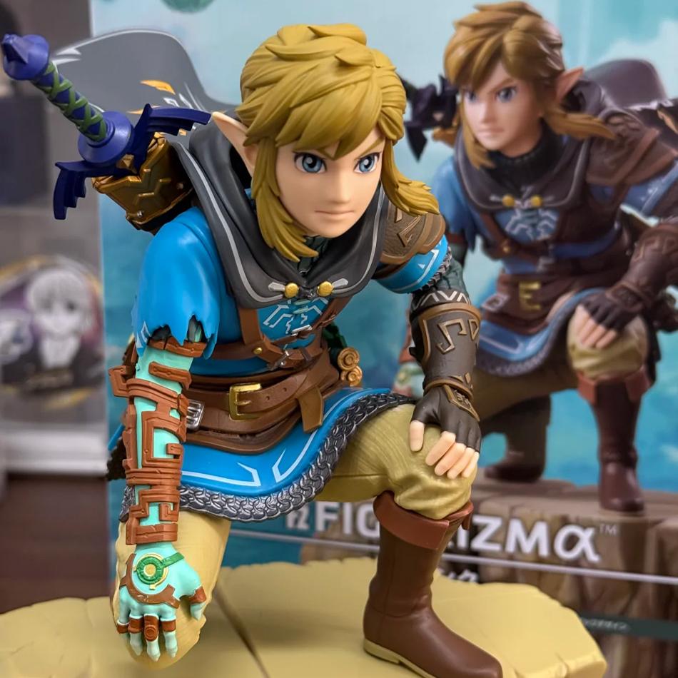 12cm Legend Of Zelda Anime Link Kingdom Of Tears Squatting Position Statue Game Pvc Handheld Models Dolls Ornaments Gifts
