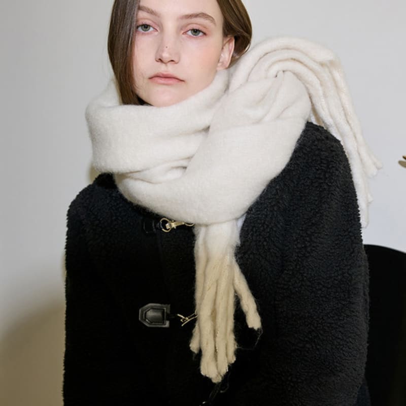 Rosefrantz Wide Long Muffler [Ivory]