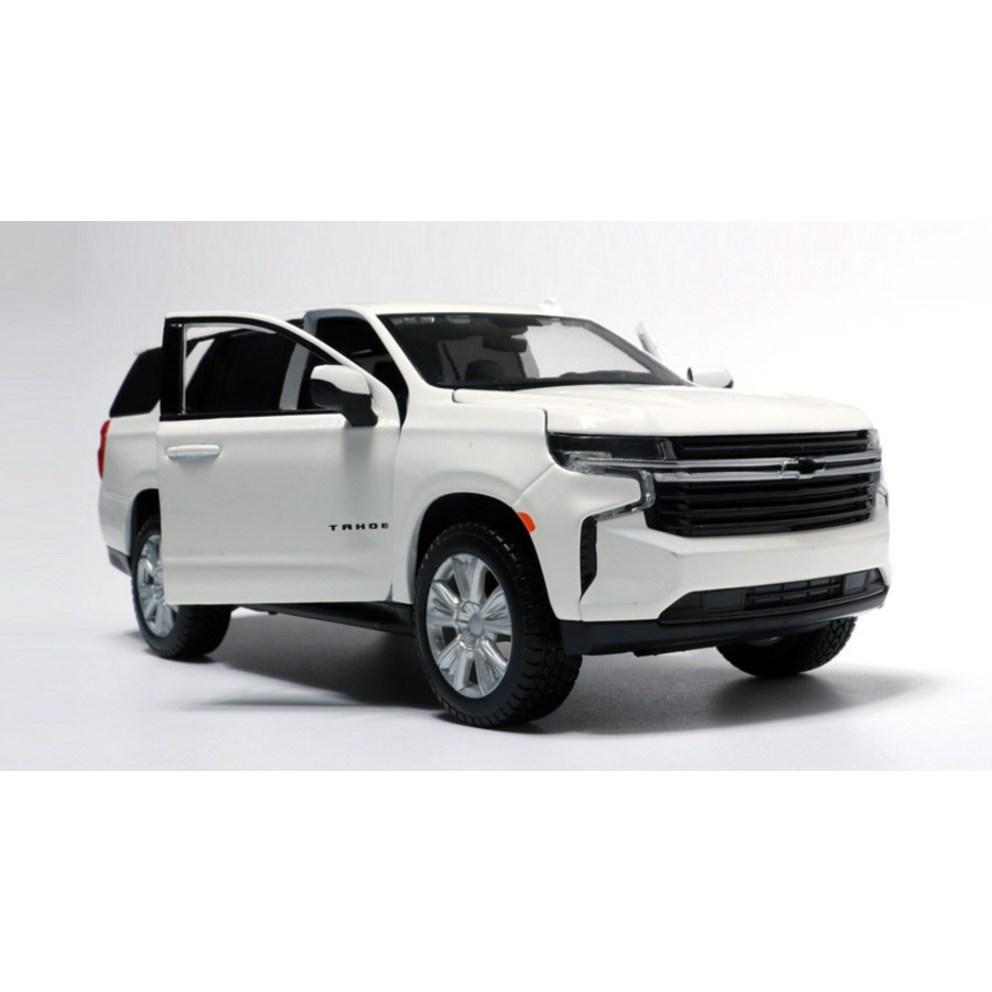 Maisto 1:26 2021 Chevrolet Tahoe SUV Diecast Car Model, White