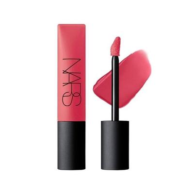 Luftiges mattes Lippen Make-up
