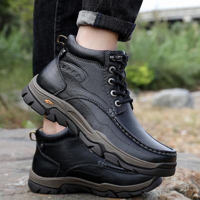 Calzature artigianali in vera pelle Escursionismo all'aperto Stivaletti da uomo alla caviglia Marchio di lusso Stivali da arrampicata antiscivolo Uomo Inverno Scarpe calde in pelliccia