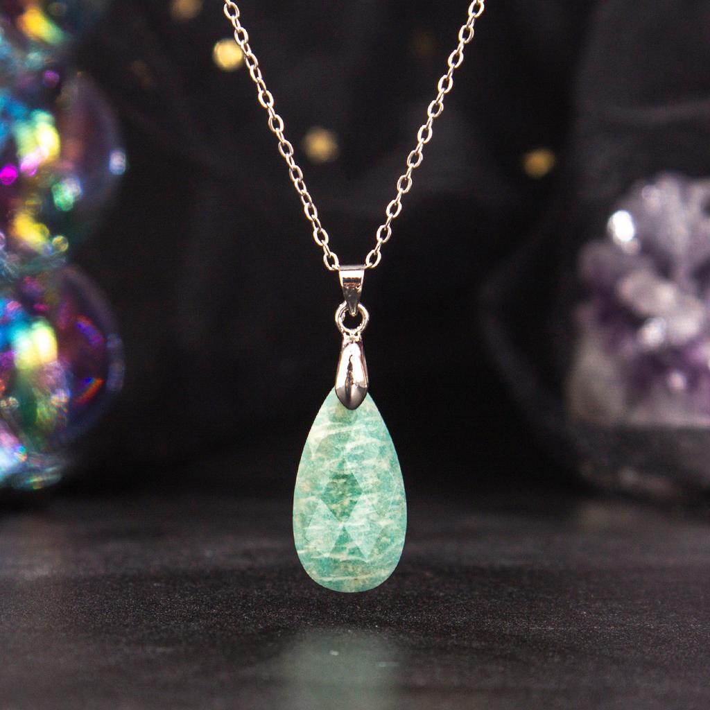 Natural Crystal Pendant, Blue Gold, Amethyst, Cut Surface, Long Water Droplet Necklace, jewelry,Christmas Gift, Valentine's Day Gift, Birthday Gift