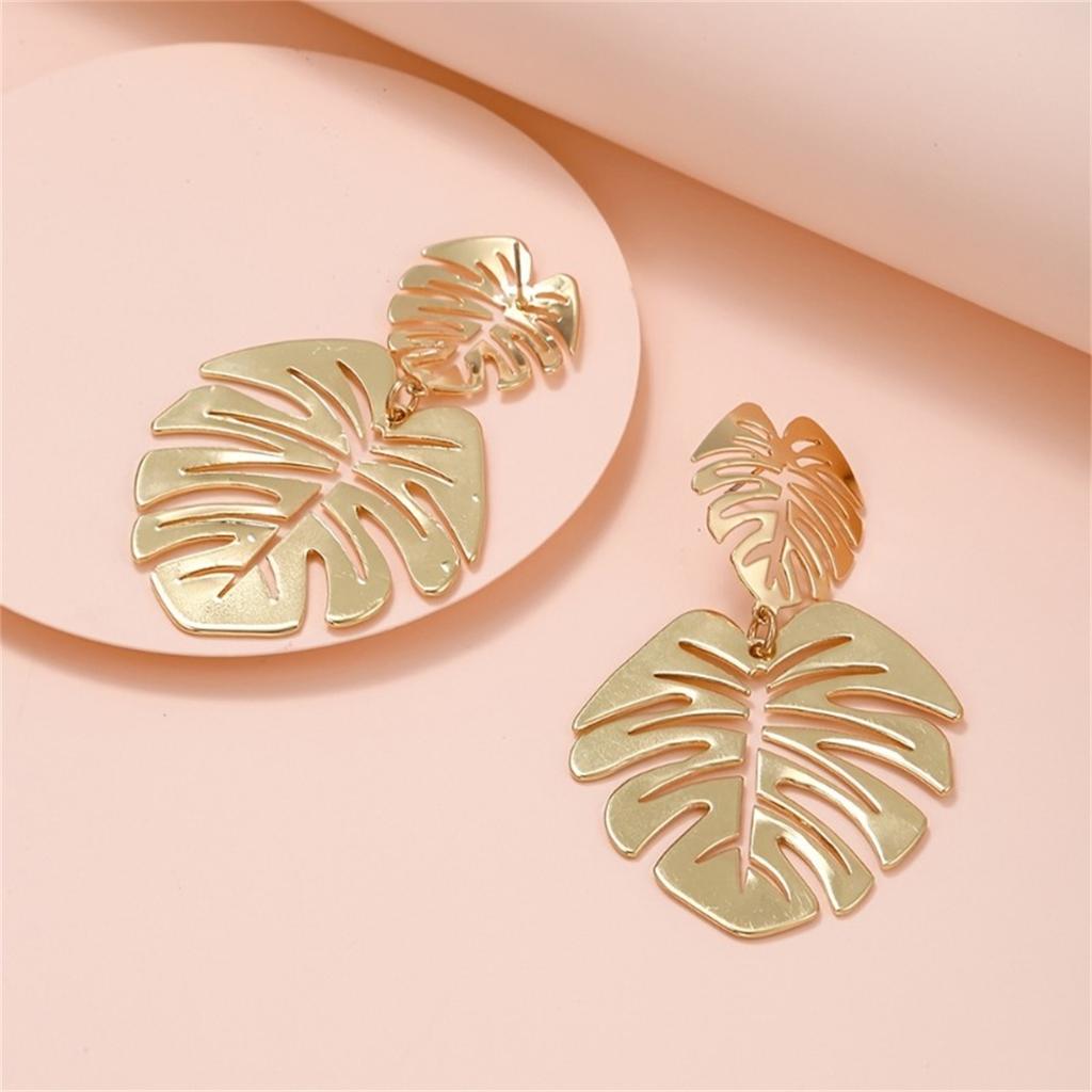 Vintage Monstera Palm Gree Leaf Charm Drop Dangle Stud Earrings For Women Girl Elegant Casual Chic Modern Jewelry