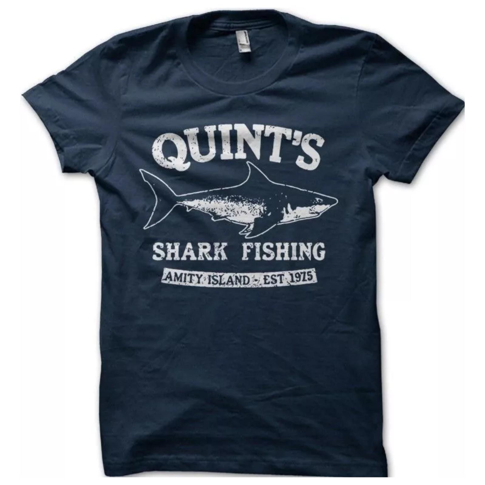 Jaws Quint s Amity Island 1975 Shark Fishing Men s T-Shirt M