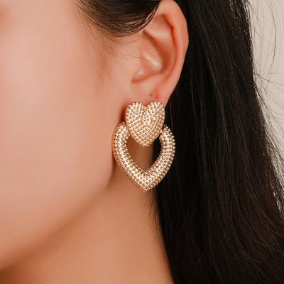 New Women's Fashion Love Heart-shaped Earrings Metal Retro Hollow Double Heart Earrings Jewelry