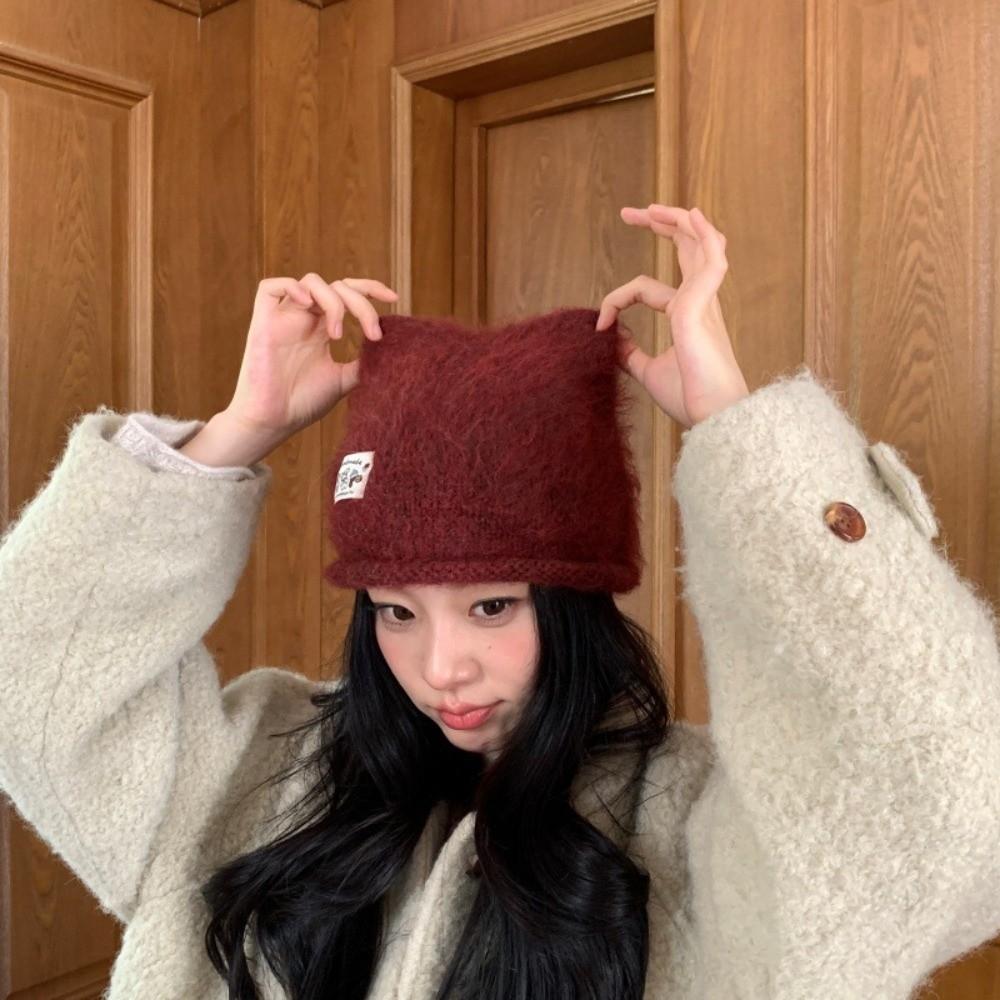 Large Head Pointed Top Hat Polyester Warm Winter Beanie Cute Fuzzy Knitted Beanie Outdoor Use