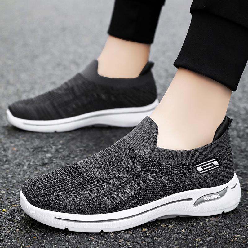 Men's Breathable Flyknit Slip-On Casual Shoes
