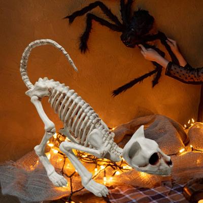 Halloweenská dekorace realistický vzhled Vylepšete atmosféru kočičí kostry Plastová hororová dekorativní halloweenská ozdoba pro