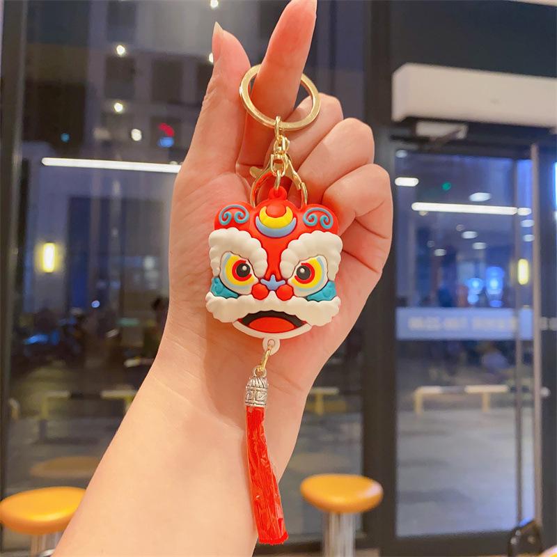 Exquisite Chinese Lion Dance Keychain Pendant with Lucky Cat Doll