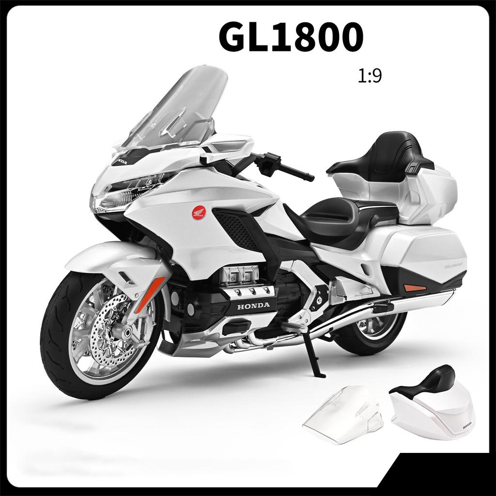 1/9 HONDA Gold Wing GL1800 Alloy Street Motorcycle Model Diecast Metal Leisure Touring Motorcycle Model Sound Light Kid Toy Gift