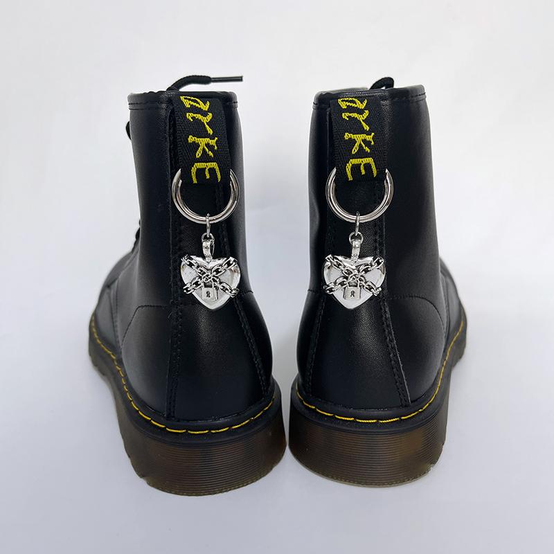 Boucle de chaussure en métal, épée gothique, Serpent de flamme, pentagramme Martens, Punk, bricolage, boucle circulaire détachable, pendentif Animal, accessoires de chaussures