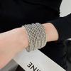 Elegantes mehrschichtiges geometrisches Armband: Luxuriöser, Personalisierter Design- und Kühner Grenzüberschreitender Statement-Schmuck