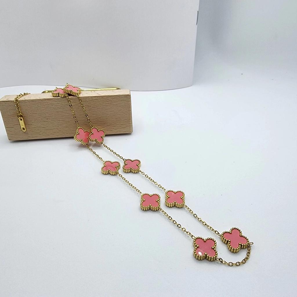 Vierblättriges Kleeblatt Halskette Leichte Luxus Einfache Blume Schlüsselbein Kette Damen Haute Sense Halskette