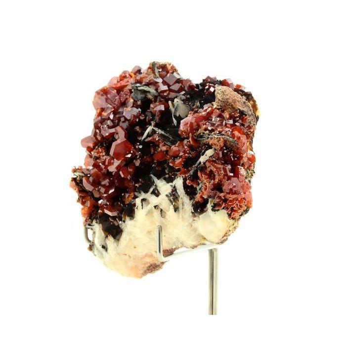 Pierres et Minéraux. Vanadinite. 1060.0 ct. Mibladen, Maroc.