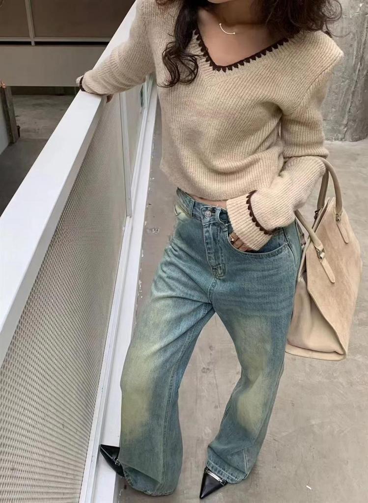 French Retro V-Neck Color Block Ribbed Knit Sweater for Women - Autumn Winter Trendy Slim Fit Pullover