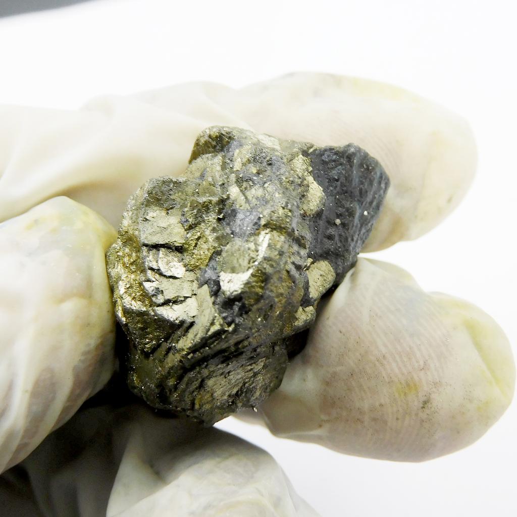 Pyrite Rough 44 Ct Natural Cleavage Golden Brilliant Loose Gemstone CERTIFIED