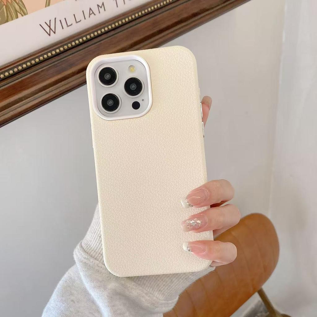 The Two-in-one Leather Pattern Is Suitable for Apple 16E Skin-feeling Anti-drop Mobile Phone Case iPhone16Pro Simple Non-slip Protective Case.