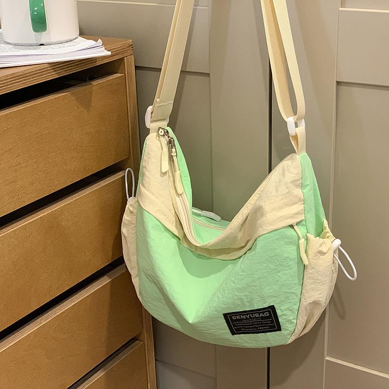 

Нишевая дизайнерская сумка женская 2025 осень новая трендовая модная контрастная сумка через плечо кроссбоди в зарубежном стиле ручная сумка no pendant зелёный