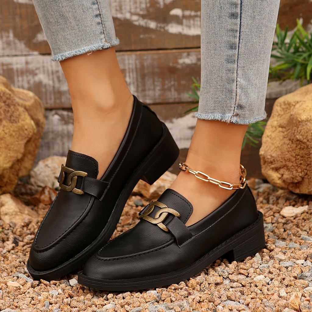 Fashion 2025 Women Spring New Black Platform Flats Shoes Women Loafers Slip On Boat Shoes Metal Designer Casual Leather Oxfords