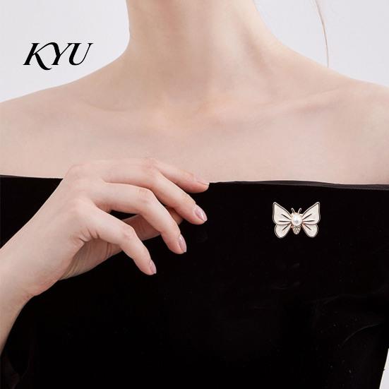 Metal Butterfly Brooch Faux Pearl Rhinestone Brooch, Dainty Decorative Badge Fashion Accessories Pin, Sweater Cardigan Coat Dress Jewelry Anti-rust