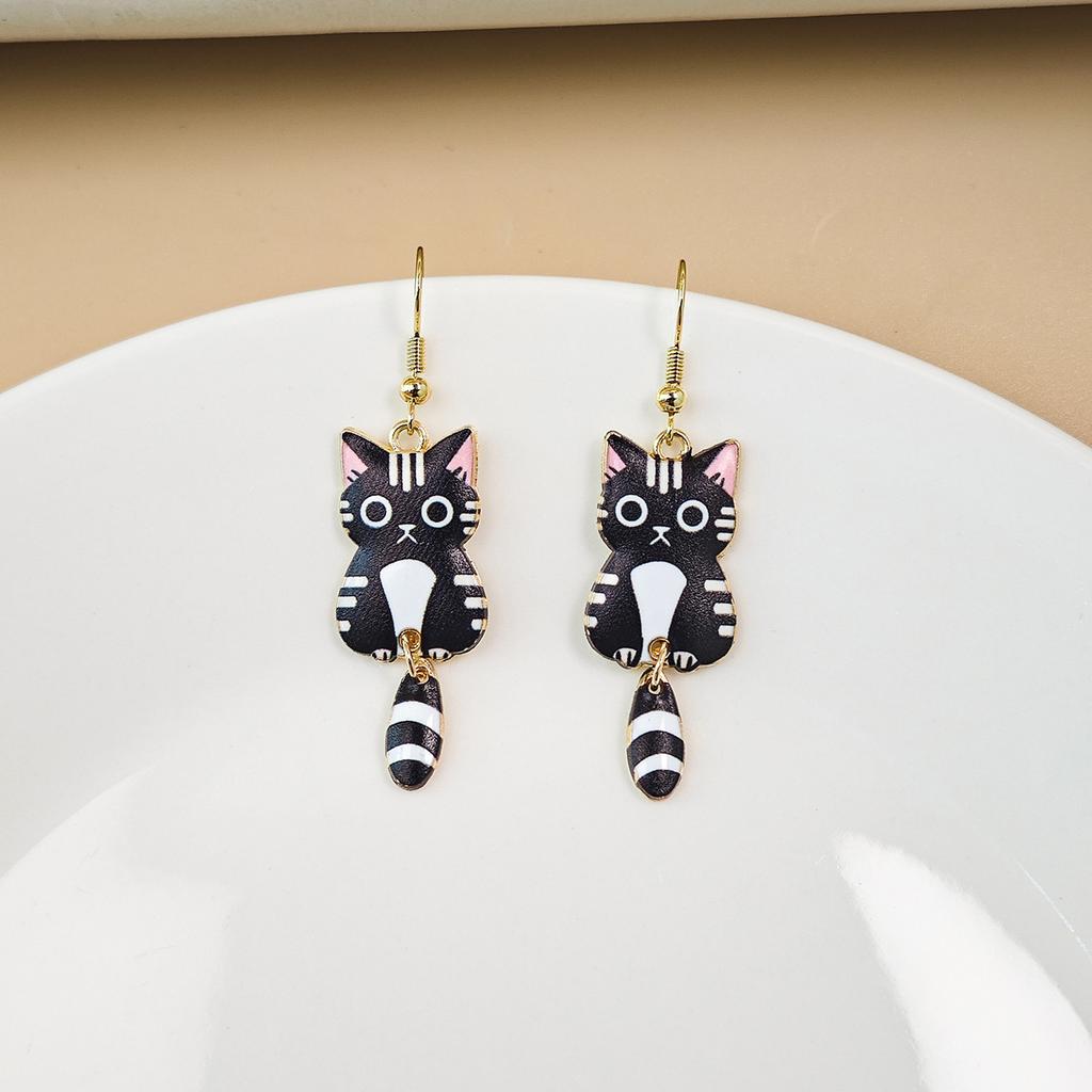 Cute Cat Earrings with Interesting and Quirky Design, Perfect for Any Outfit