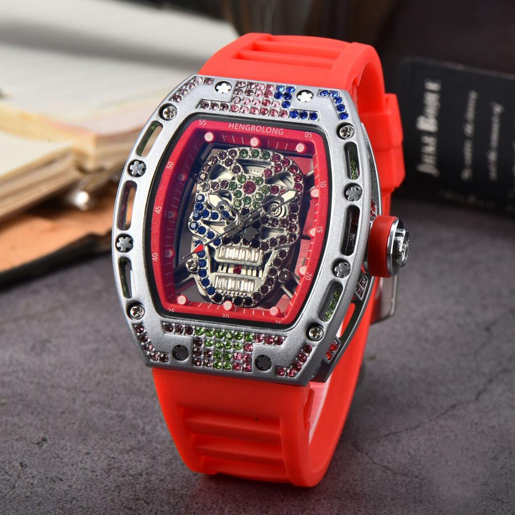 New Colored Diamond Skull Quartz Watch Spot Wholesale Fashion Business Diamond-encrusted Silicone Watch Men