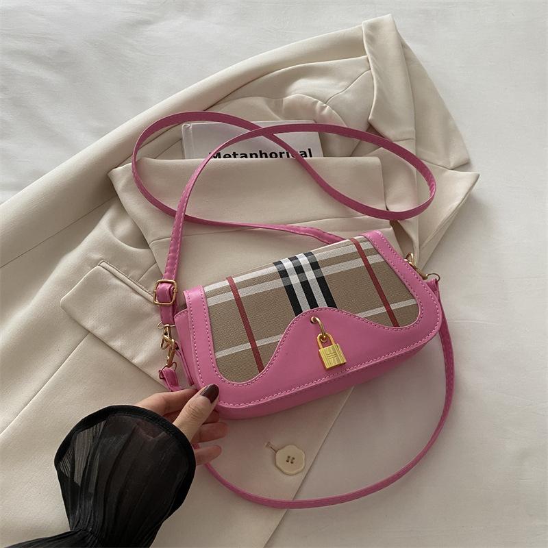Fransız niş koltuk altı çantası ekose kontrast renk omuz askılı küçük kare çanta basit retro kilit kadın çantası