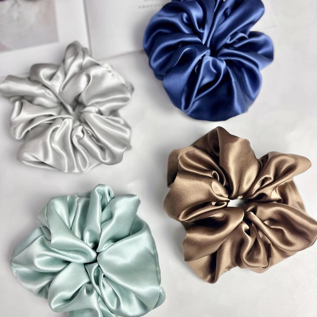 7cm Large Mulberry Silk Scrunchies - Luxury Hair Ties & Accessories
