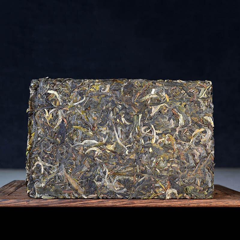 Yunnan Pu'er Tea Raw Tea Brick Ancient Tree Tea 250g Brick Tea Icelandic Pu'er