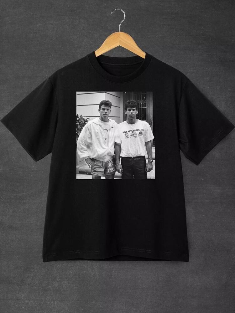 

Vintage Menendez Brothers Shirt, 80s Erik & Lyle Tee, Retro Monster Shirt Unisex T-Shirt S разноцветный