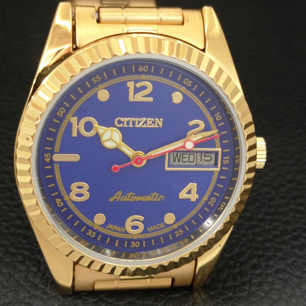 VINTAGE REFURBISHED CITIZEN AUTOMATIC 8200 JAPAN MENS BLUE DIAL WATCH a445304-1