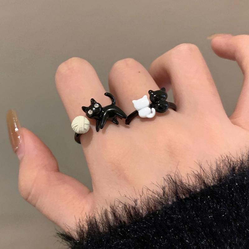 Funny Black Cat Open Rings for Women Fashion Cartoon Cute Kitten Finger Rings Party Jewelry Gift Aesthetic Accessories