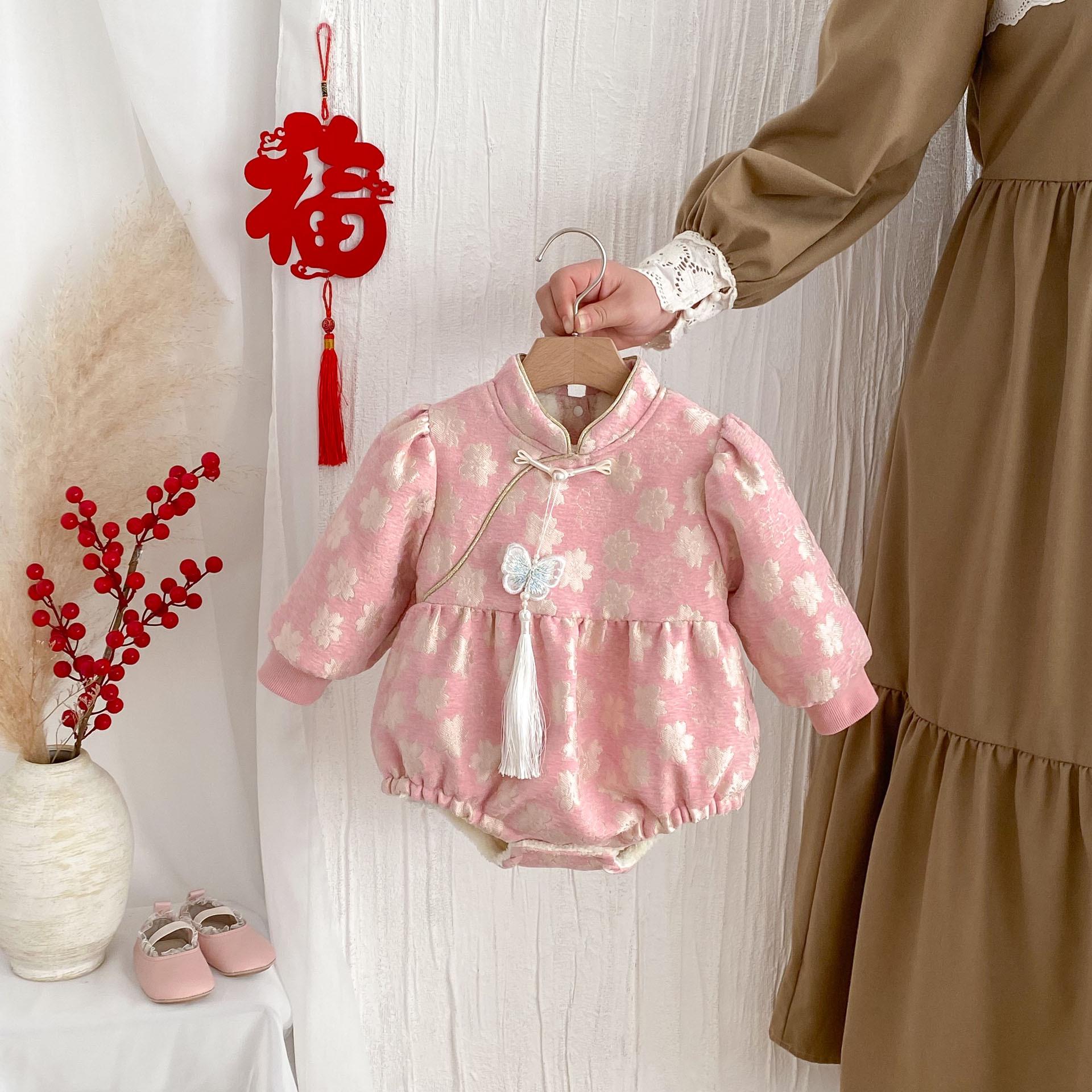 

Новогодний бархатный комбинезон в китайском стиле для девочек - теплая зимняя одежда 66 cm розовый